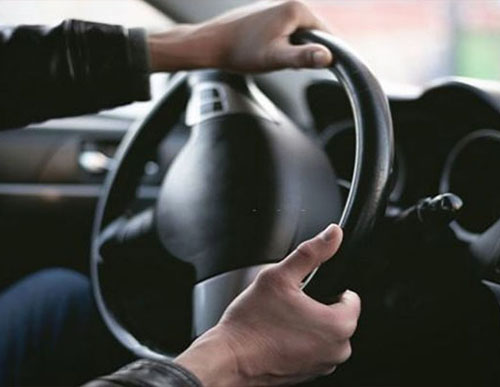 علت کشیدن فرمان ماشین سنگین