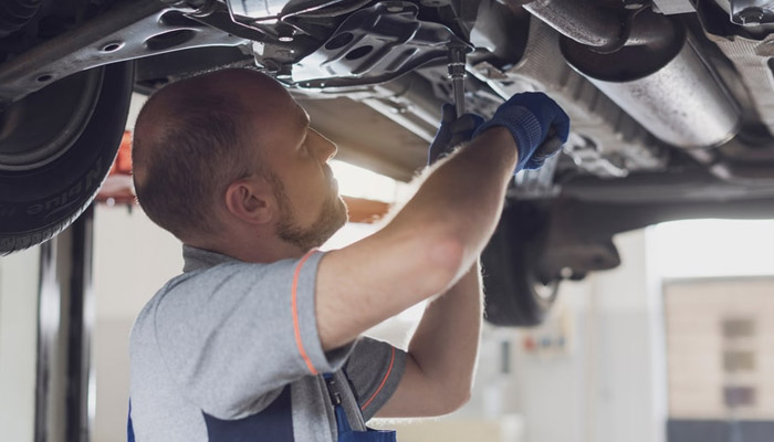 عیب یابی سیستم اگزوز خودرو