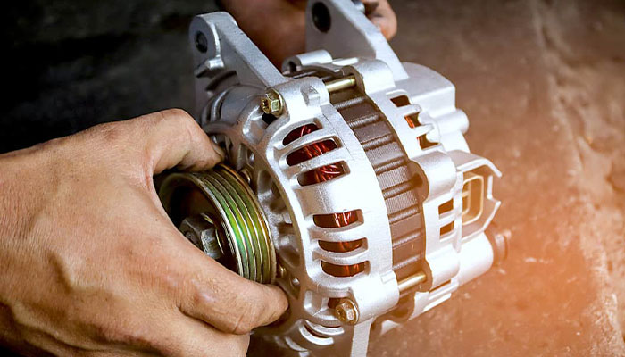 علائم خرابی دینام خودرو