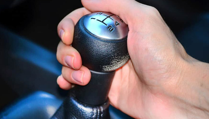 زمان تعویض صفحه کلاچ چند کیلومتر است