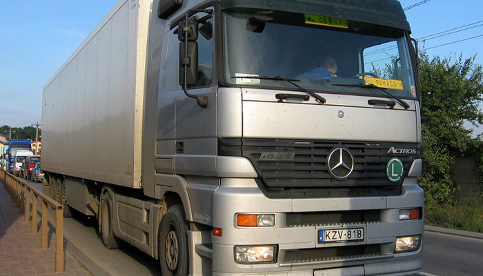 انواع کامیون بنز جدید