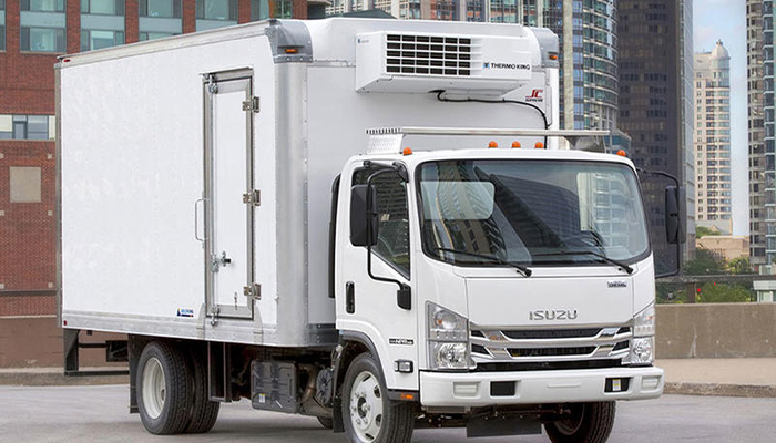 کامیونت ایسوزو ۸ تن