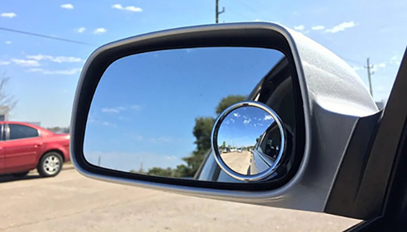 کاربرد آینه های جانبی خودرو